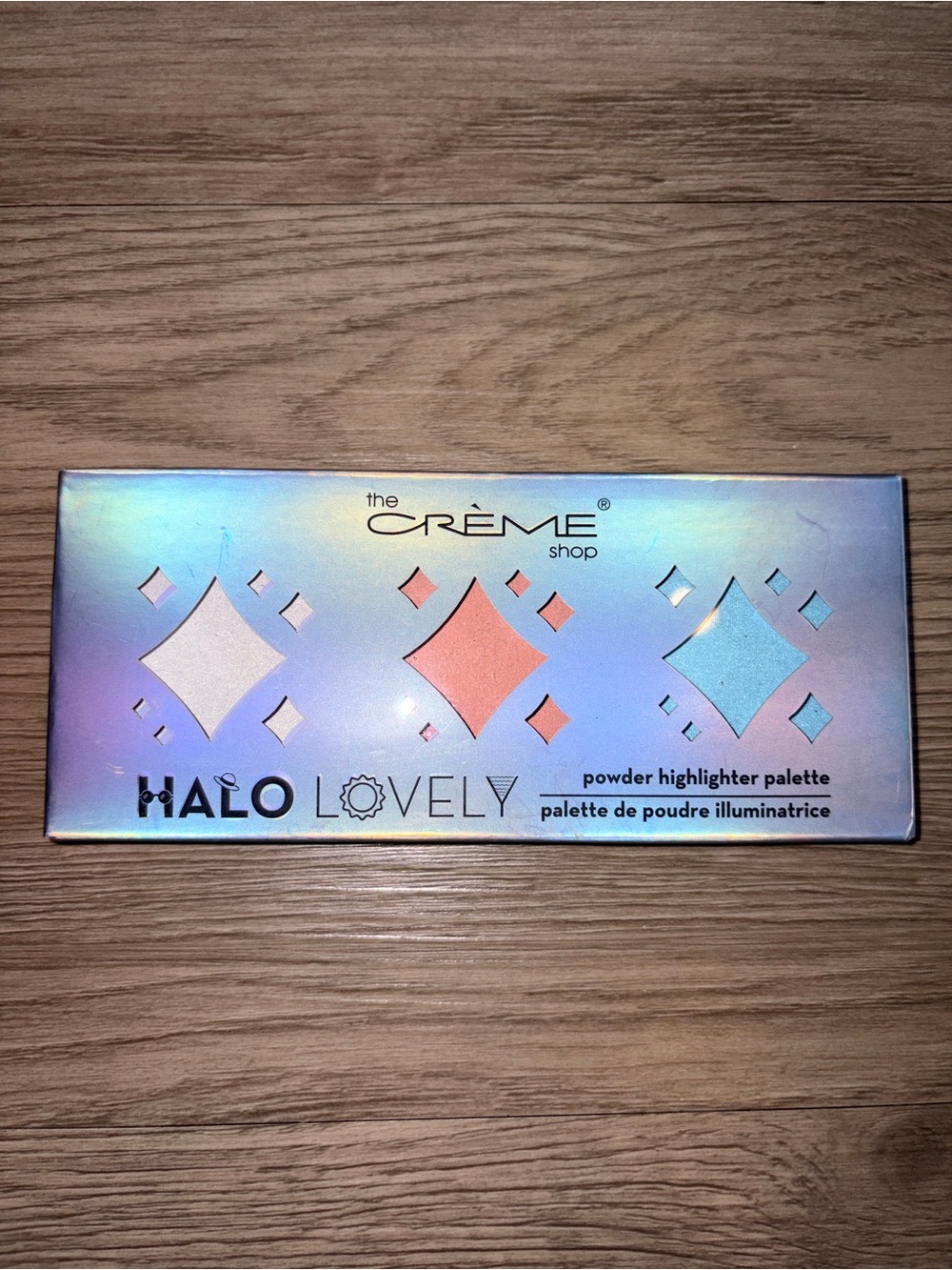 The Crème Shop Halo Lovely Powder Highlighter Palette in shade Omega
